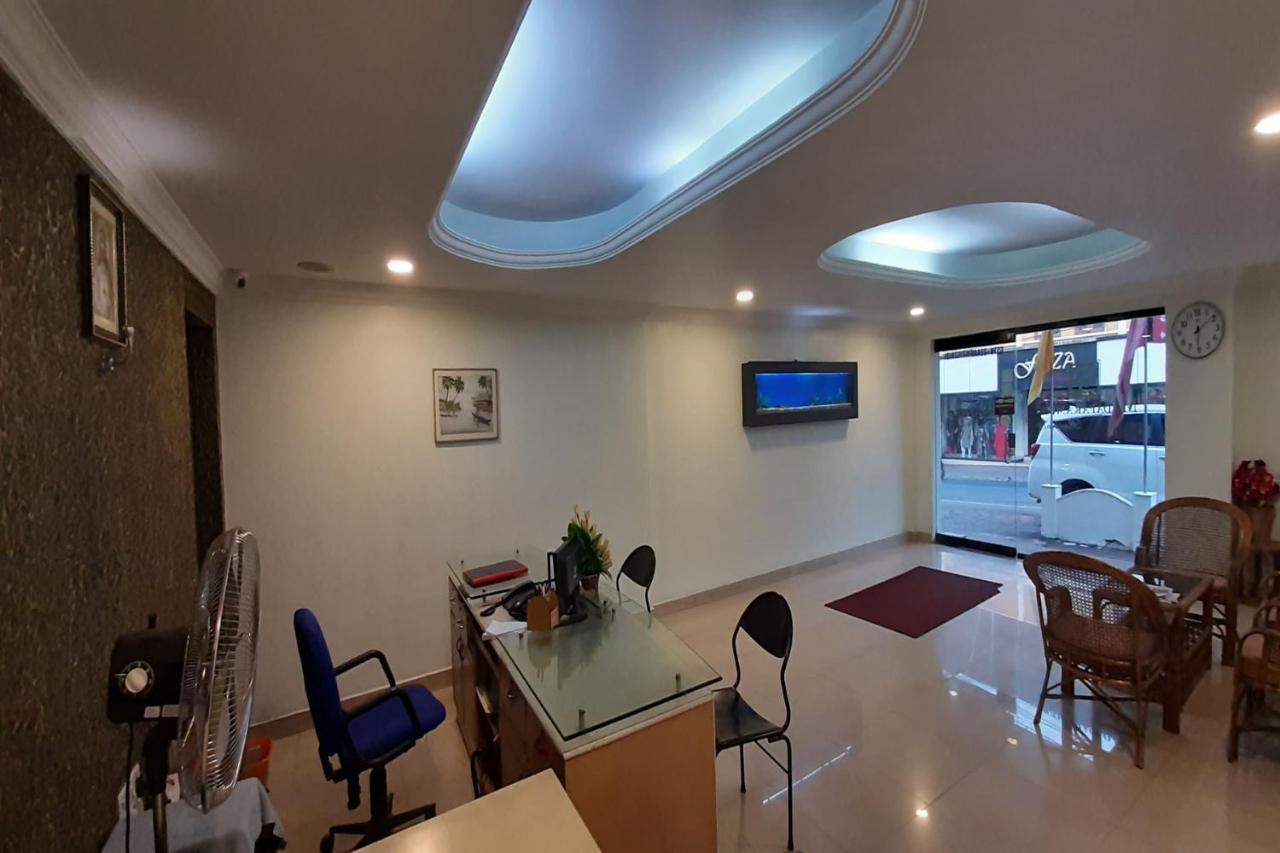 Madaparambil Residency Alwaye Luaran gambar