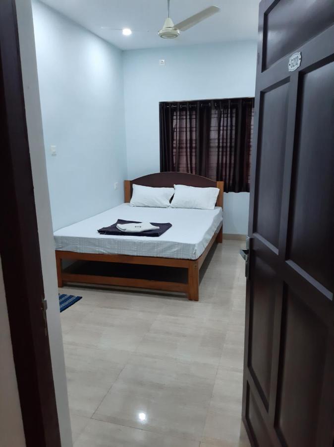 Madaparambil Residency Alwaye Luaran gambar
