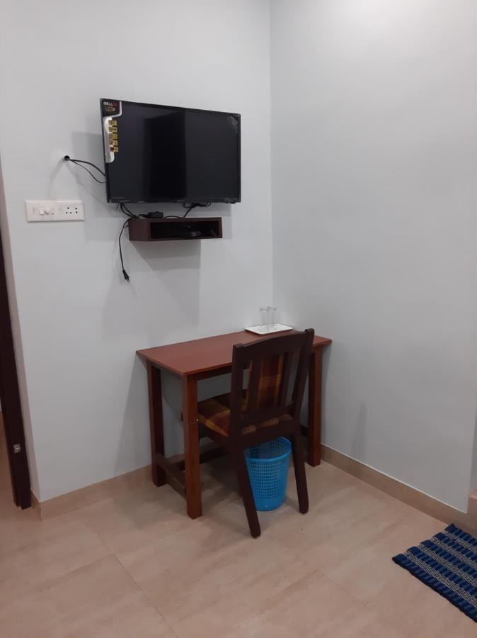 Madaparambil Residency Alwaye Luaran gambar