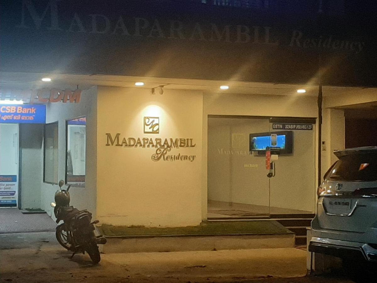 Madaparambil Residency Alwaye Luaran gambar