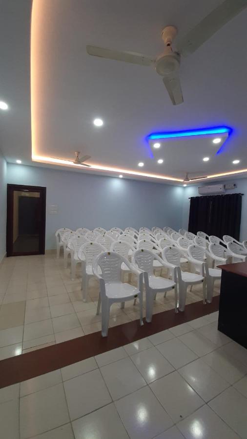 Madaparambil Residency Alwaye Luaran gambar