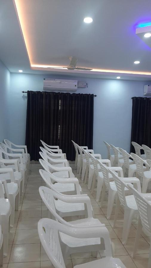 Madaparambil Residency Alwaye Luaran gambar