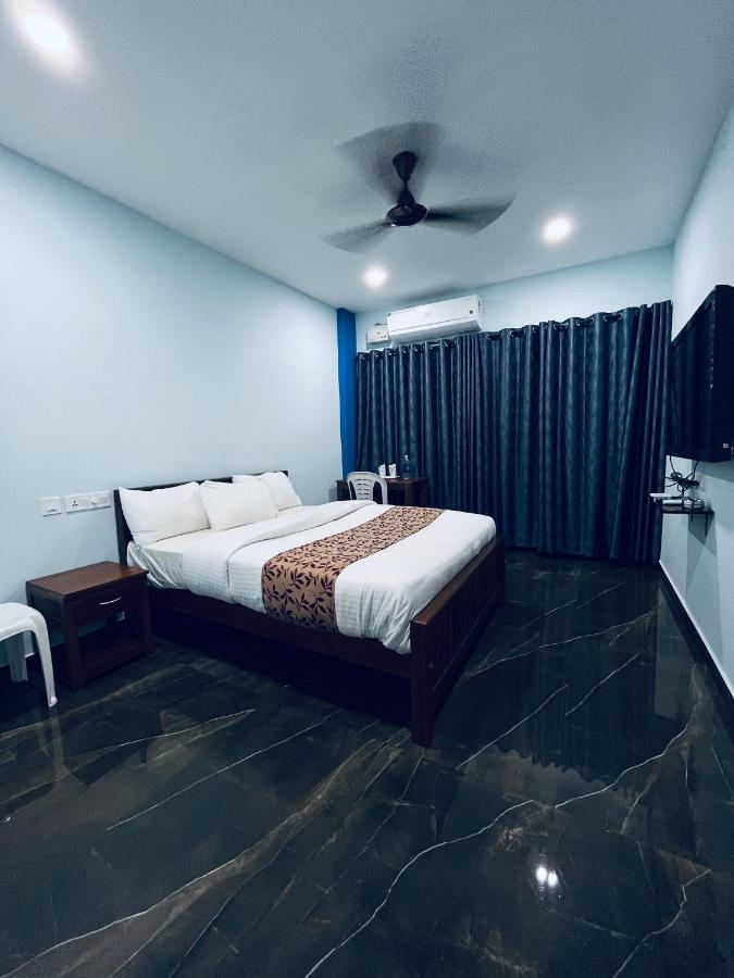 Madaparambil Residency Alwaye Luaran gambar