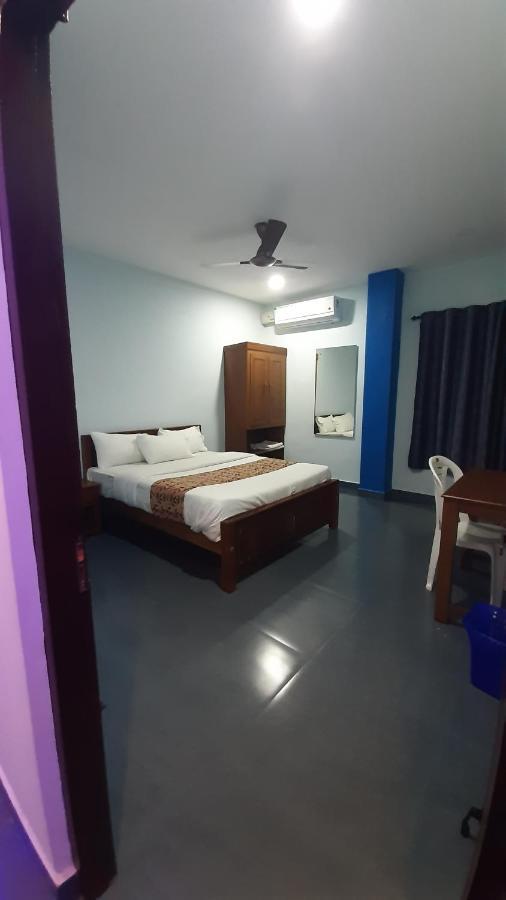 Madaparambil Residency Alwaye Luaran gambar