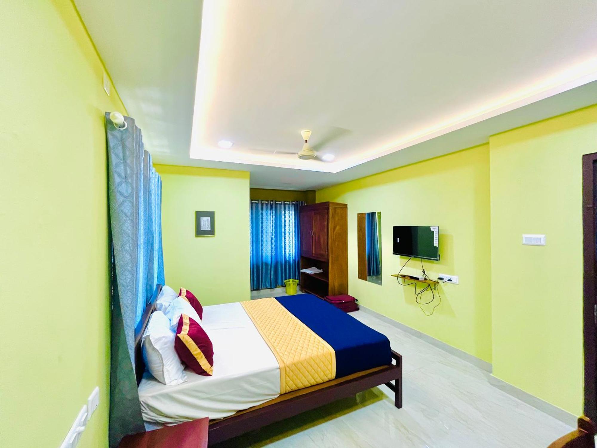 Madaparambil Residency Alwaye Luaran gambar